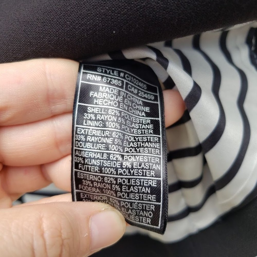 Cupcakes and Cashmere Elodie Blazer - Picture 13 of 14